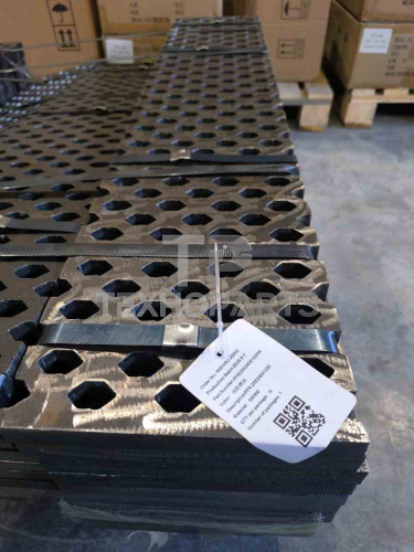 Футеровка 25*240*1220 SUNMACH для спецтехники 