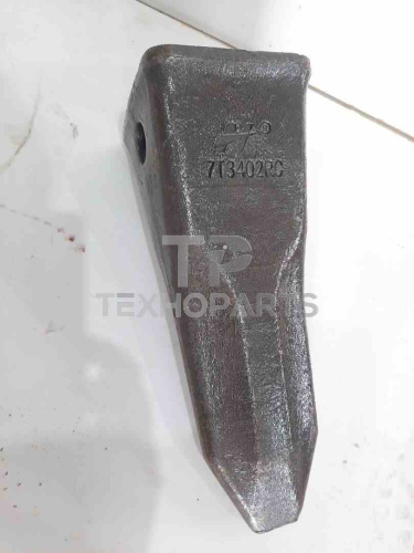 Коронка ковша 7T3402RC кованая Nova для спецтехники 