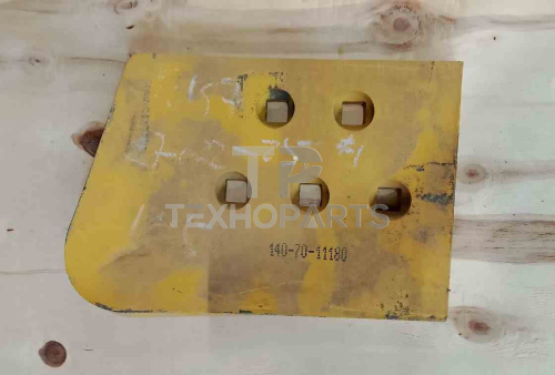 Нож боковой правый 140-70-11180 D65A-6 (45#C) SUNMACH для спецтехники 