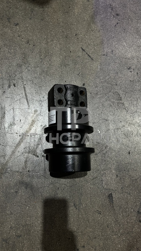 Каток поддерживающий 22U-30-00021 PC200-7 Black Rock для спецтехники 